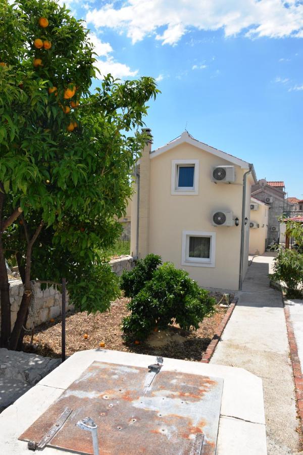 Villa Marta'S - Marta I Trogir Kültér fotó